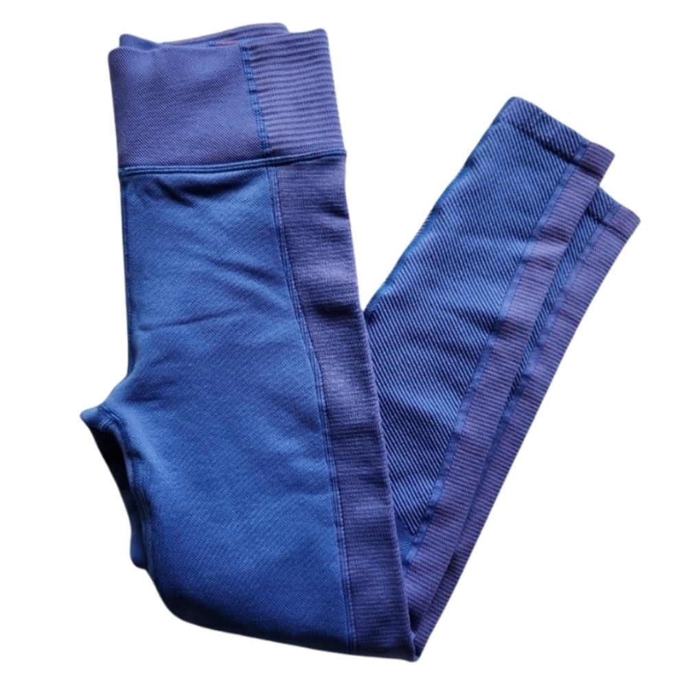 aerie offline Seamless 7/8 Hi‎ Rise leggings Size xs Light Blue Stretch Ribbed